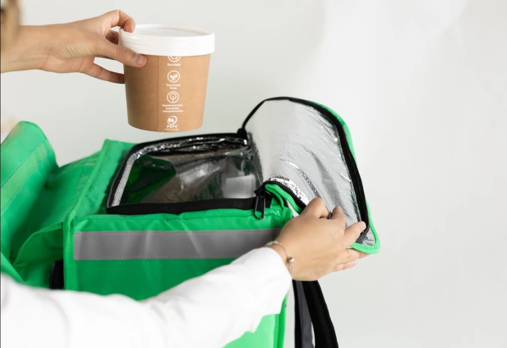 Uber Eats teleskopisk leveringsveske 2025